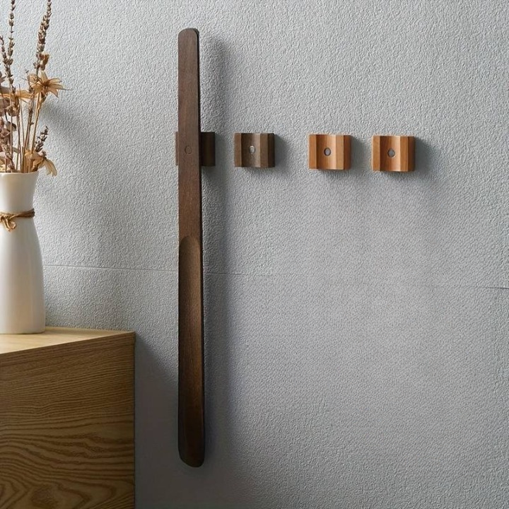 Raxiva-chausse pied magnetique long manche bois support inclus