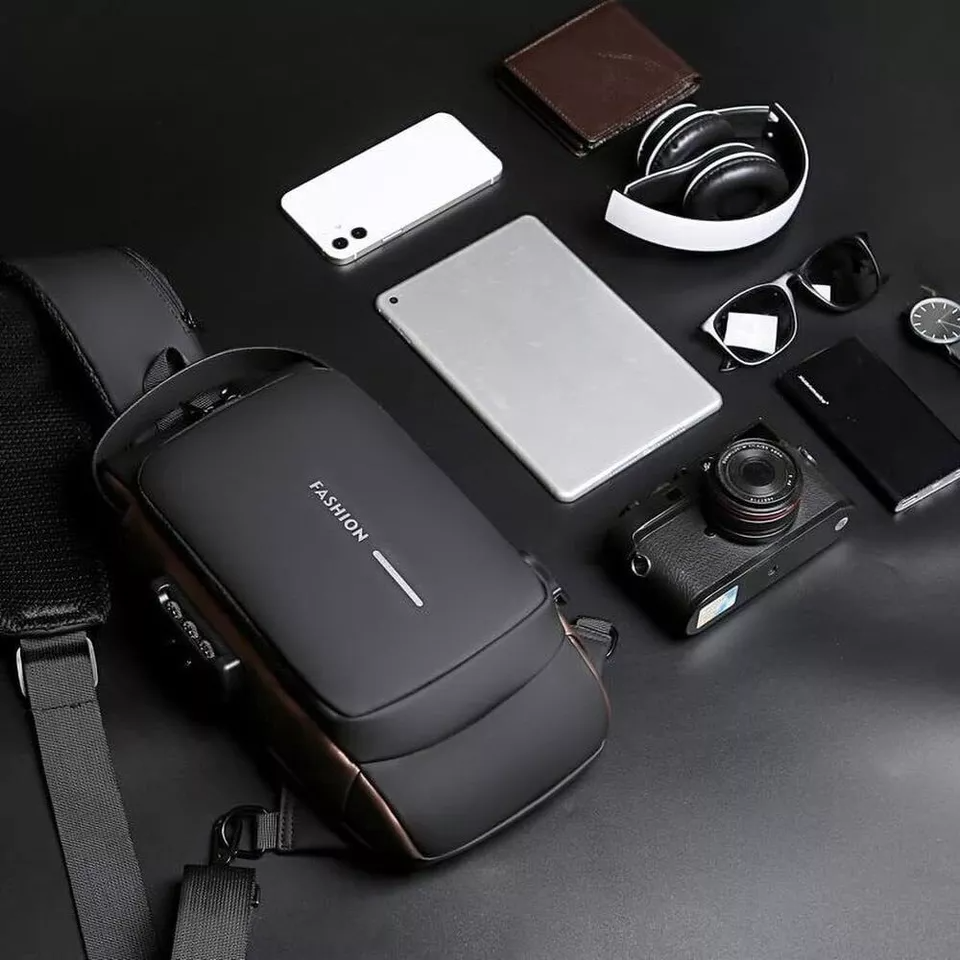 Raxiva-ultimate anti theft backpack